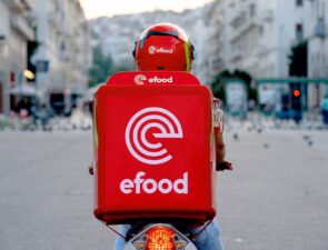 Ισχυρή οικονομική επίδοση του efood το 2024 με αύξηση 22% στον κύκλο εργασιών