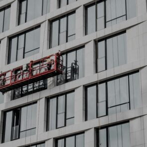 Facility Management: Πώς τρέχει η αγορά της διαχείρισης κτιρίων στην Ελλάδα