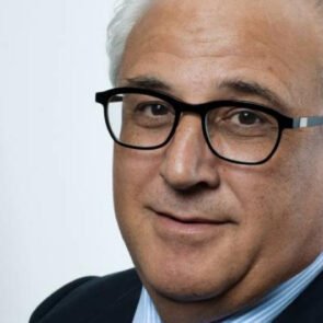 Κώστας Μαχαίρας: Ο άνθρωπος που προέβλεψε τη συγκέντρωση των σούπερ μάρκετ στα χέρια των λίγων