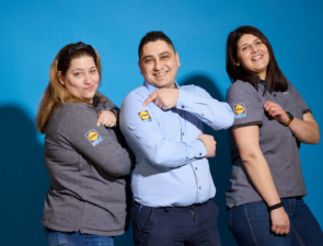 Lidl: Η 25ετης παρουσίας, τα 230 καταστήματα και η τόλμη με τα προϊόντα Νώμα