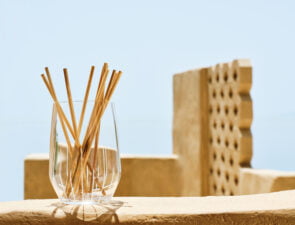 Freddo με καλαμάκι σιταριού; H Nespresso παρουσιάζει το Staramaki!