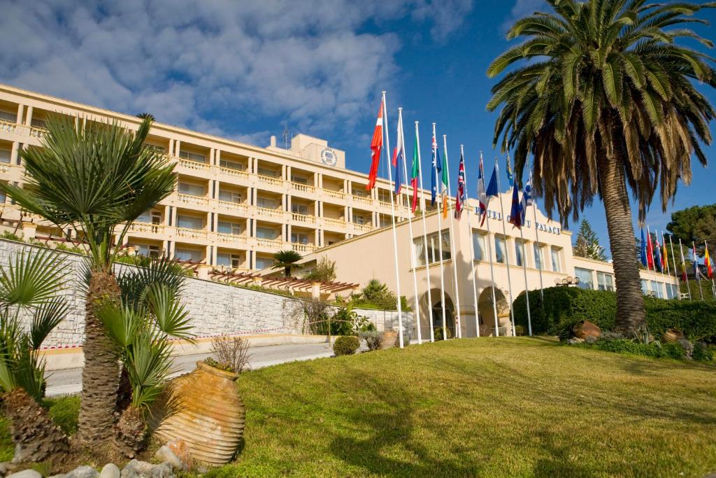 Χ. Χόλτερμαν: Ο δισεκατομμυριούχος Ολλανδός που αγαπάει την Ελλάδα και τις επενδύσεις