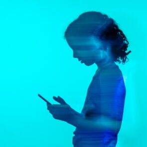 Τα smartphones κατακτούν όλες τις συναλλαγές και μαζί και την καθημερινότητά μας