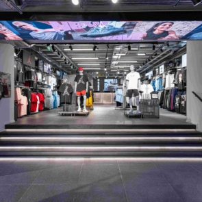 Νέο JD Sports flagship κατάστημα στην Ερμού!