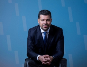 ΔΕΗ: Από την πώληση ρεύματος σε έναν όμιλο με πολύπλευρη παρουσία