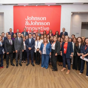 Johnson &#038; Johnson Innovative Medicine: Συνάντηση με τον Υπουργό Υγείας