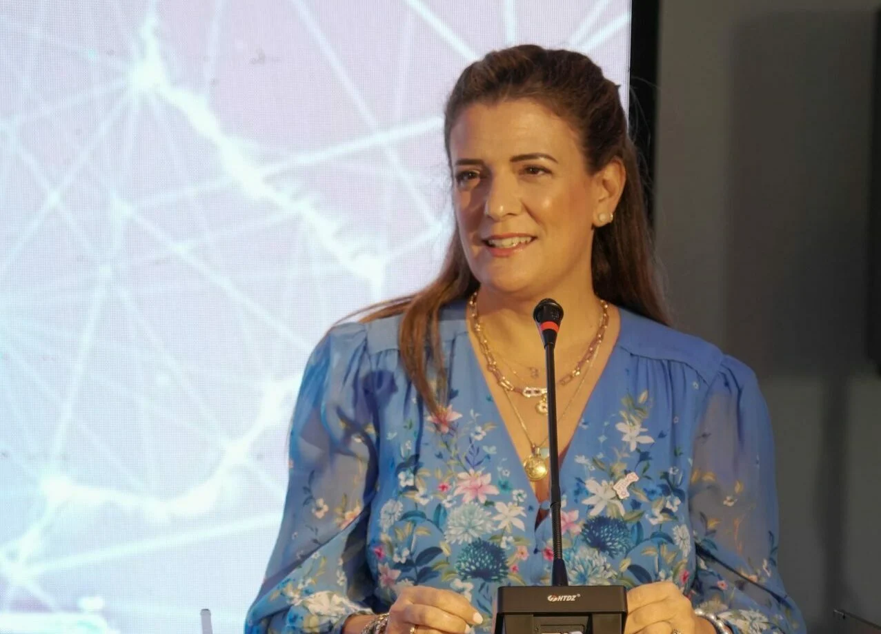 Η Έλπη Πετράκη Μένει στο Τιμόνι της WISTA International