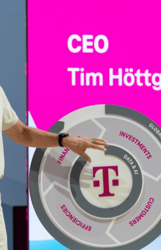 Η Telekom σχεδιάζει να επιταχύνει την ανάπτυξή της μέσω της συστηματικής χρήσης Tεχνητής Nοημοσύνης και παγκόσμιων οικονομιών κλίμακας