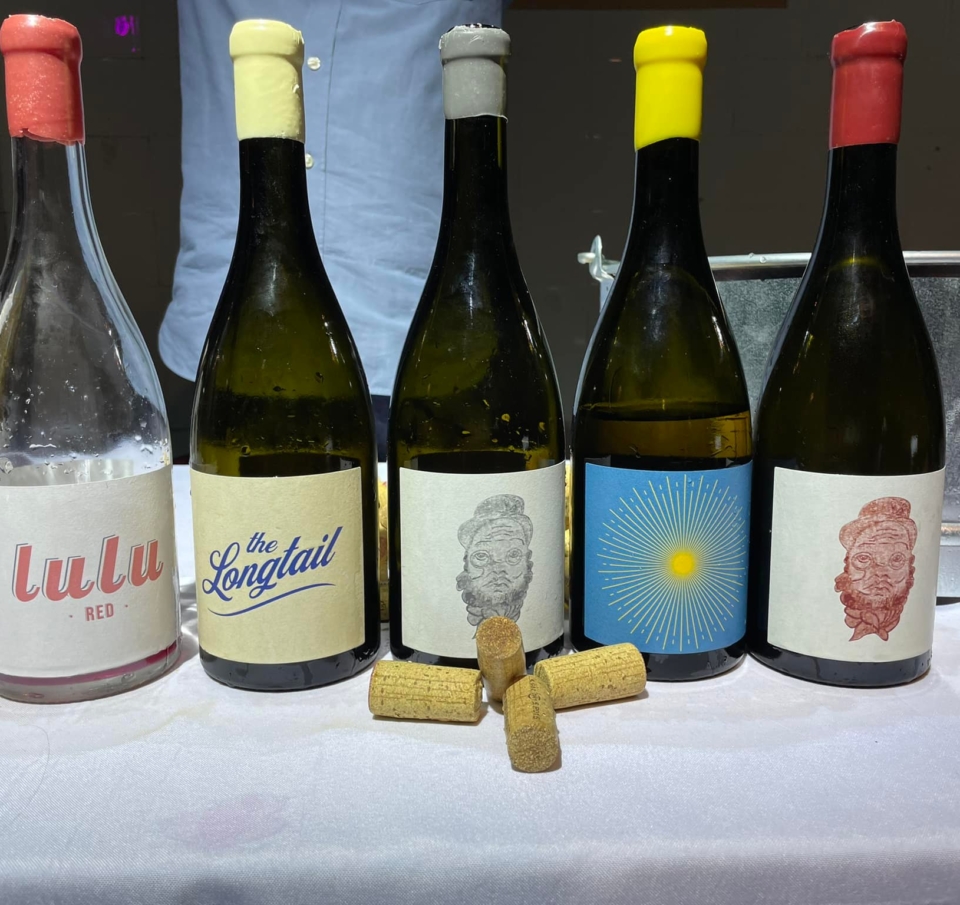 Το garage winery των Μεγάρων που «βαφτίστηκε» από το αμερικανικό συγκρότημα «The Knack»