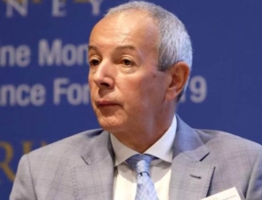 Το Πρόσωπο :  Δρ. Γιάννης Κούστας