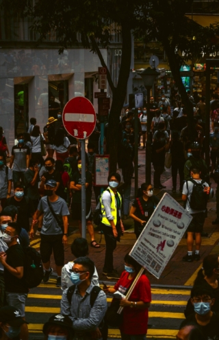 Η Θεωρία του Νεκρού Διαδικτύου και γιατί όλο και πιο πολλοί την πιστεύουν