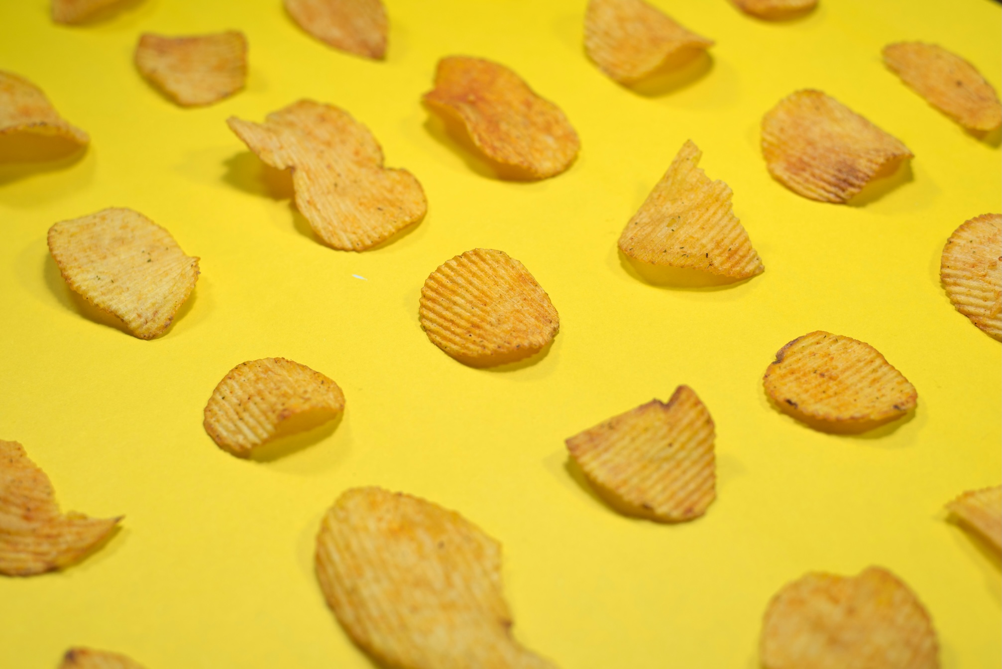 Ohonos Snacks: Πώς τα αδέρφια Όχονου κατέκτησαν -ξανά- τον χώρο των σνακ