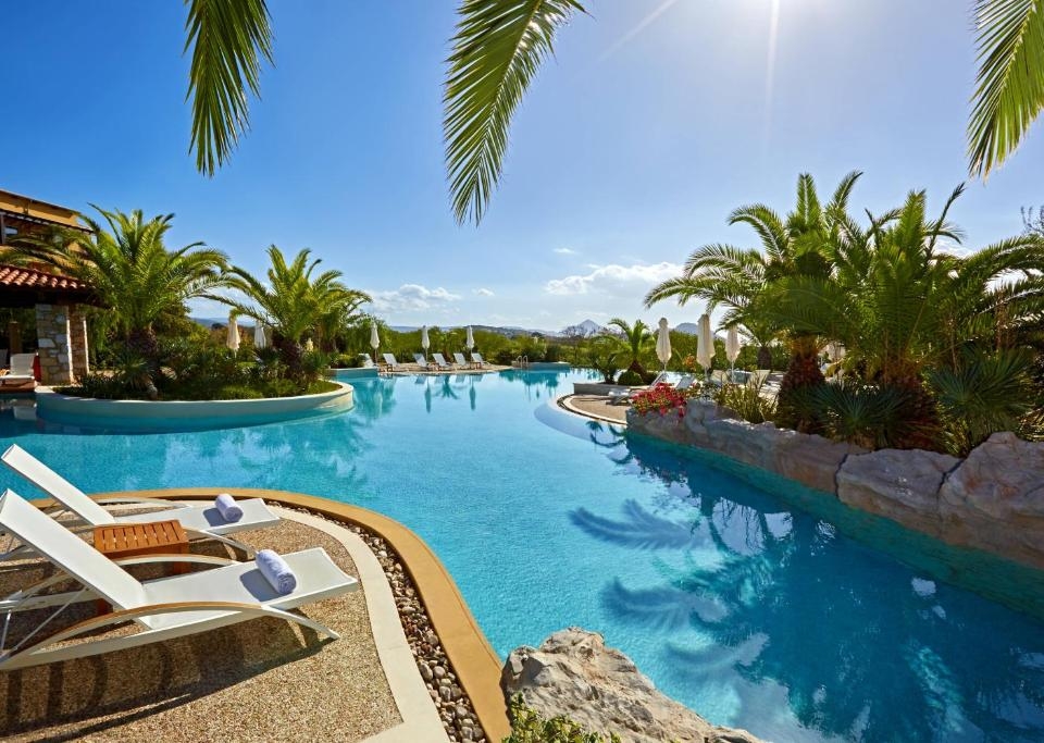 Το Τhe Westin Resort Costa Navarino υποδέχεται το 2025 με νέους, ανανεωμένους χώρους φιλοξενίας