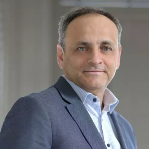 Το Πρόσωπο : Αντώνης Κοτζαμανίδης
