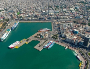 ΟΛΠ και ΟΛΘ στο μικροσκόπιο της σύγκρισης