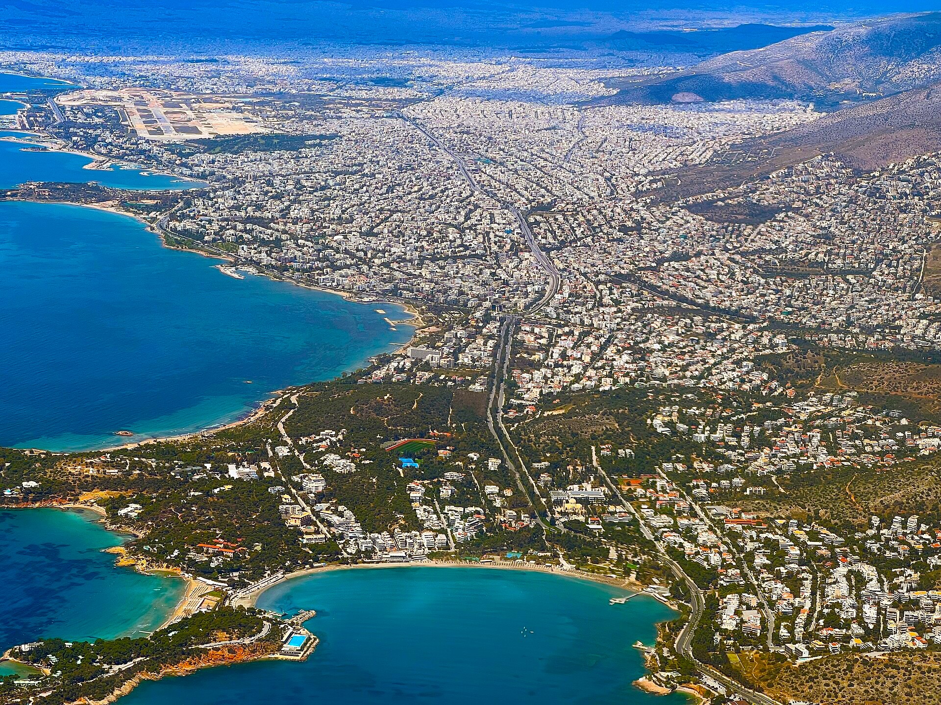 Αθηναϊκή Ριβιέρα: σκέτο χρυσάφι οι Γλυφάδα, Βάρκιζα, Βουλιαγμένη