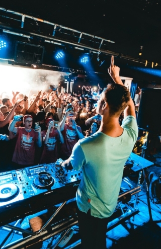 Soft life και το τέλος του clubbing όπως το ξέραμε