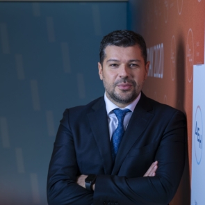 ΔΕΗ: Ισχυρά αποτελέσματα με προσαρμοσμένο EBITDA στα  €1,8 δισ. για το 2024