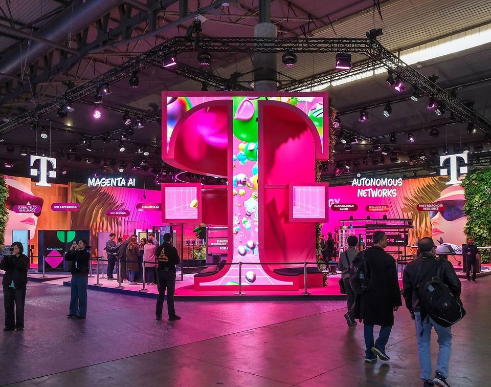 MWC 2025: Η Telekom παρουσιάζει τεχνολογικές καινοτομίες και διαμορφώνει την τεχνολογία για όλους