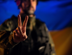 Πώς το πρόγραμμα ReArm μπορεί να εκτοξεύσει τα μεγέθη της Theon
