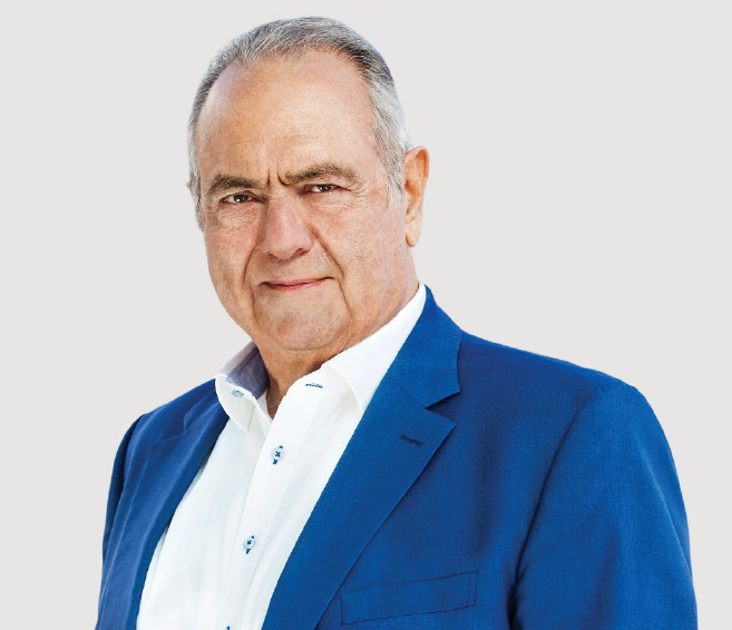 Γιώργος Γεράρδος: Εργασιομανής, τελειομανής και διορατικός