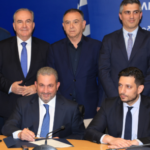 Ο Όμιλος AKTOR ανέλαβε την αποκατάσταση της σιδηροδρομικής γραμμής Λάρισας – Βόλου