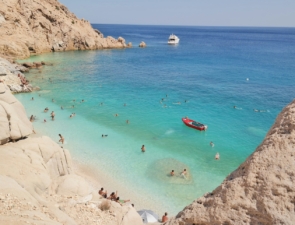 Ικαρία, Οκινάουα, Σαρδηνία, Νικόγια, Λόμα Λίντα: Οι 5 γωνιές της Γης με τη μεγαλύτερη μακροζωία
