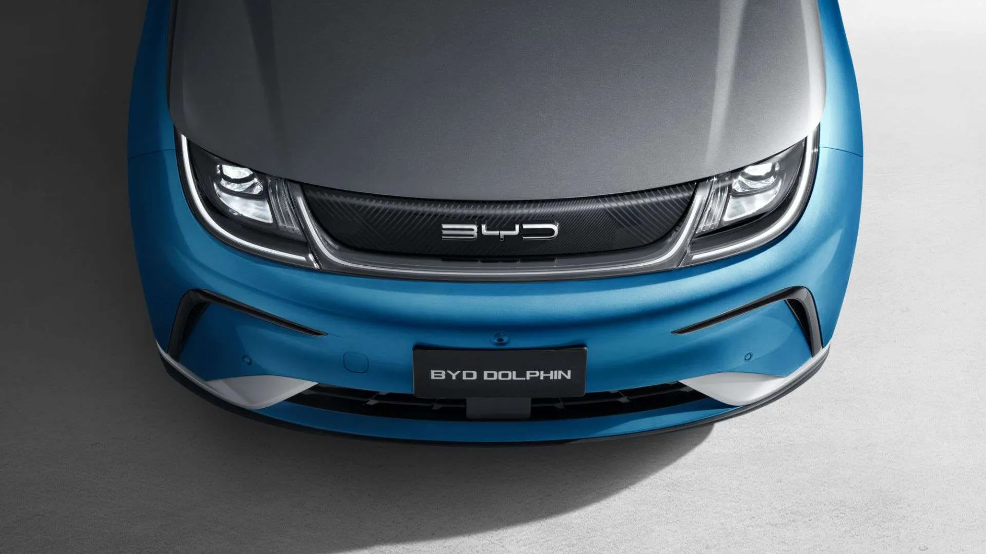 Η κινέζικη BYD που χλεύαζε ο Έλον Μάσκ αναπτύσσεται ταχύτατα και στην Ελλάδα