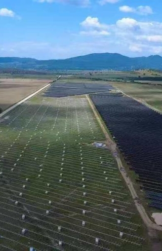 Όμιλος ΔΕΗ: Προσθέτει φωτοβολταϊκό πάρκο 88 MW στο χαρτοφυλάκιο της Βουλγαρίας