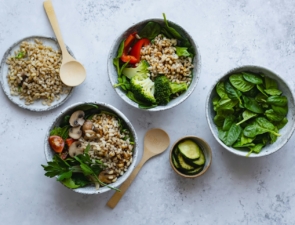 Από τα Heat-and-Eat στα Mental Wellness Meals: Οι 8 νέες τάσεις στα γεύματα