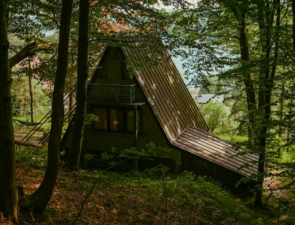 Η μόδα των εταιρικών Retreats σε δενδρόσπιτα και αγροκτήματα