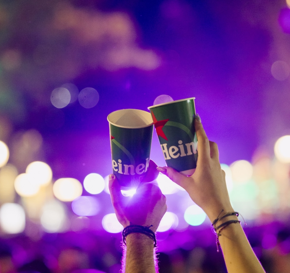 Η Heineken® παρουσιάζει το Boring Phone