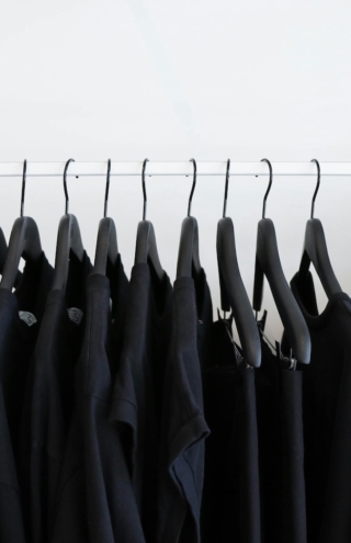 Η H&#038;M αλλάζει εποχή και επιλέγει Αθήνα για την παγκόσμια πρεμιέρα της