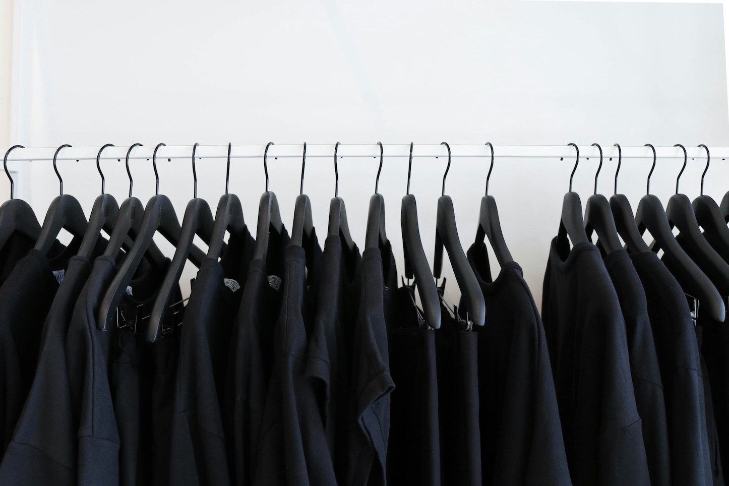 Η H&#038;M αλλάζει εποχή και επιλέγει Αθήνα για την παγκόσμια πρεμιέρα της