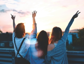 Πώς το brain drain μετατρέπεται σε brain gain και η μεγάλη επιστροφή στην Ελλάδα