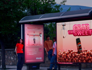 Campaign of the Day: Grab the Sweet! Η AXE μετατρέπει τη στάση λεωφορείου σε εμπειρία αρώματος