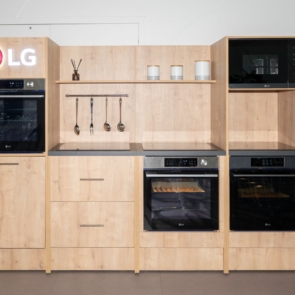 Η LG ΠΑΡΟΥΣΙΑΣΕ ΤΙΣ ΝΕΕΣ ΕΝΤΟΙΧΙΖΟΜΕΝΕΣ ΣΥΣΚΕΥΕΣ ΓΙΑ ΤΗΝ ΚΟΥΖΙΝΑ