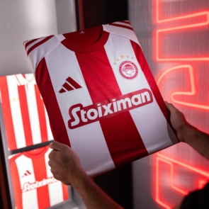 Η adidas και ο Ολυμπιακός Παρουσιάζουν την Πρώτη Φανέλα της Νέας Εκατονταετίας
