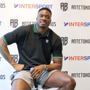 Ο Θανάσης Αντετοκούνμπο στο INTERSPORT Smart Park για ένα μοναδικό Meet &#038; Greet με αφορμή τη νέα συλλογή AntetokounBros