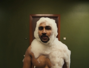Campaign of the Day: AXE – Χιούμορ, φρεσκάδα και στυλ σε ένα κινηματογραφικό ντους