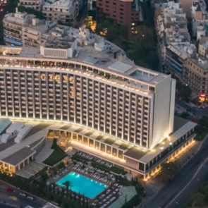 Η Ελλάδα κερδίζει έδαφος στην παγκόσμια σκακιέρα του luxury real estate