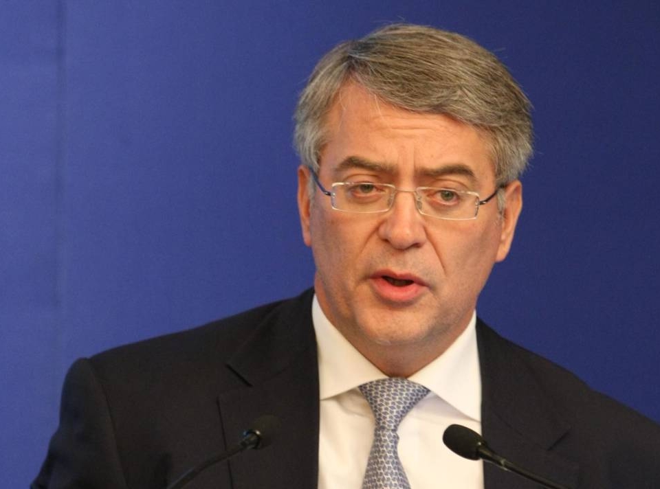 Το Πρόσωπο: Απόστολος Ταμβακάκης