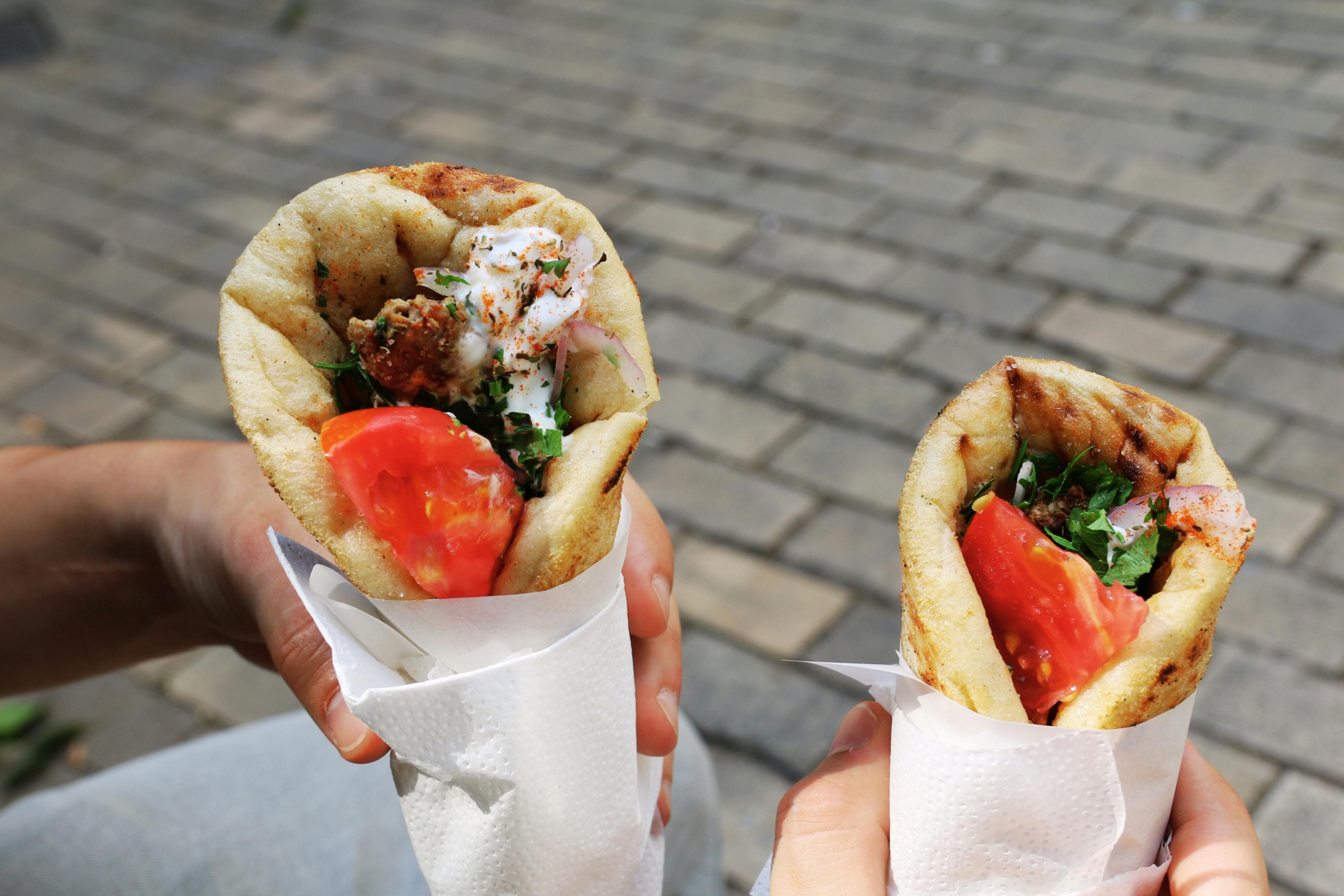 Η άνοδος του street food και η πρόκληση για την παραδοσιακή εστίαση