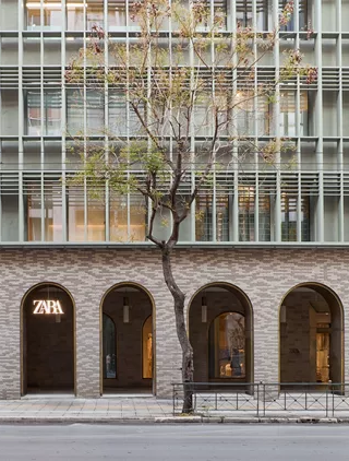 Zara: Η στρατηγική ανάπτυξής της στην ελληνική αγορά ένδυσης