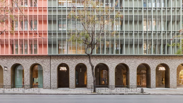 Zara: Η στρατηγική ανάπτυξής της στην ελληνική αγορά ένδυσης