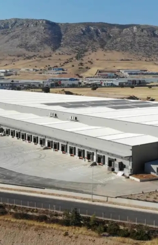 Το νεότευκτο logistics του Σκλαβενίτη, τα «ψυγεία» των 44.000 τετραγωνικών και το μίσθωμα
