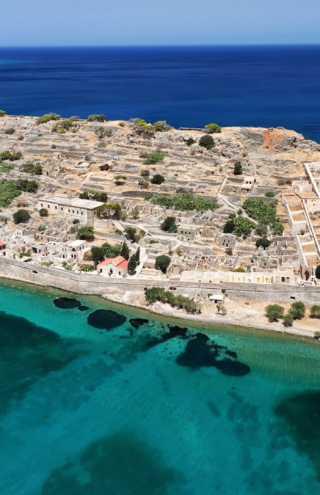 Νέα σεζόν για τη «Μηχανή του Χρόνου» στην COSMOTE TV