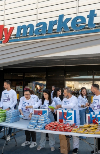 My market: Οι εργαζόμενοι των καταστημάτων της Πάτρας έστειλαν μήνυμα προσφοράς και αλληλεγγύης!