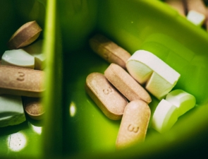 Το σκοτεινό πρόσωπο της βιομηχανίας wellness: υπερβολές, ψεύτικες υποσχέσεις και οικονομικοί κίνδυνοι