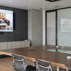 COSMOTE TELEKOM: νέα εποχή συνδεσιμότητας σε όλα τα δυσπρόσιτα σχολεία της χώρας με δωρεάν γρήγορο ίντερνετ